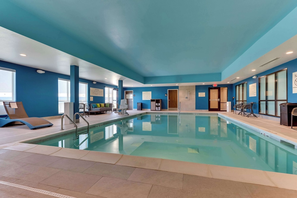 Hampton Inn Lebanon - photo 9