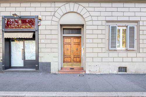 La Fortezza — 4-Star Luxury Hotel in Florence, Italy