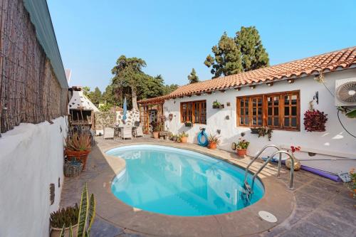 El Lagar Inh 24395 in Icod De Los Vinos, Spain