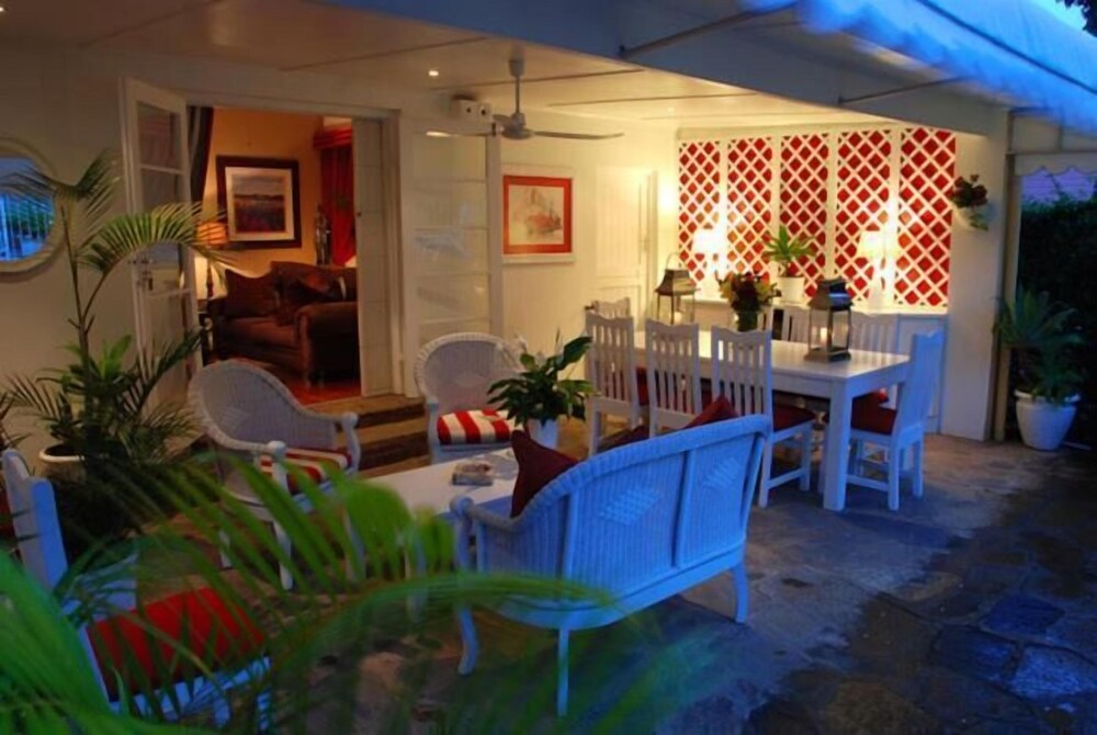 Duikerfontein Bed And Breakfast — 4-Star Luxury Hotel in Durban, South Africa