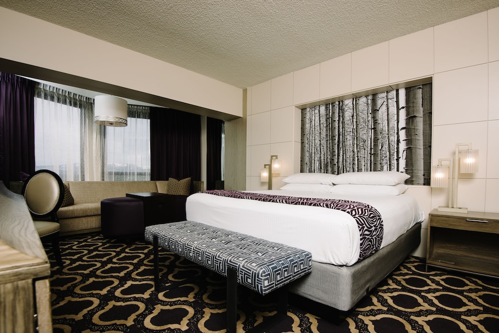Harrah s Lake Tahoe A Caesars Rewards Destination - photo 2