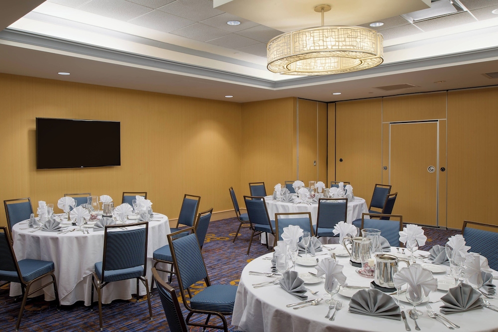Courtyard by Marriott Hanover Lebanon - photo 20