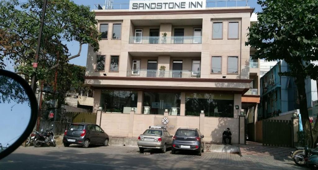 Hotel Sandstone INN - carbon neutral hotel in Lucknow
