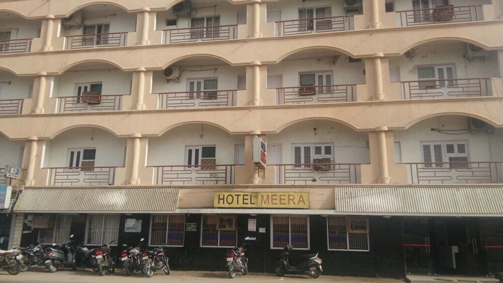 Hotel Meera - carbon neutral hotel in Dwarka