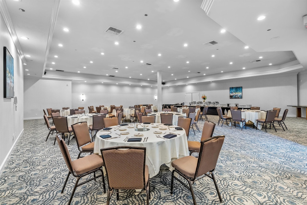 Hilton San Diego Del Mar - photo 59