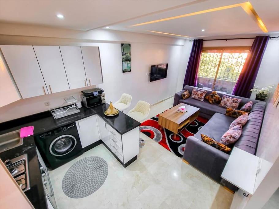 Cosy Hyper centre Bd Hassan 2 — 4-Star Luxury Hotel in Marrakesh, Morocco