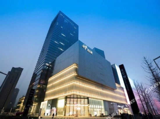 Leju Oriental Hotel Zhengzhou Zhenghongcheng Li Ting store — 4-Star Luxury Hotel in Zhengzhou, People's Republic of China