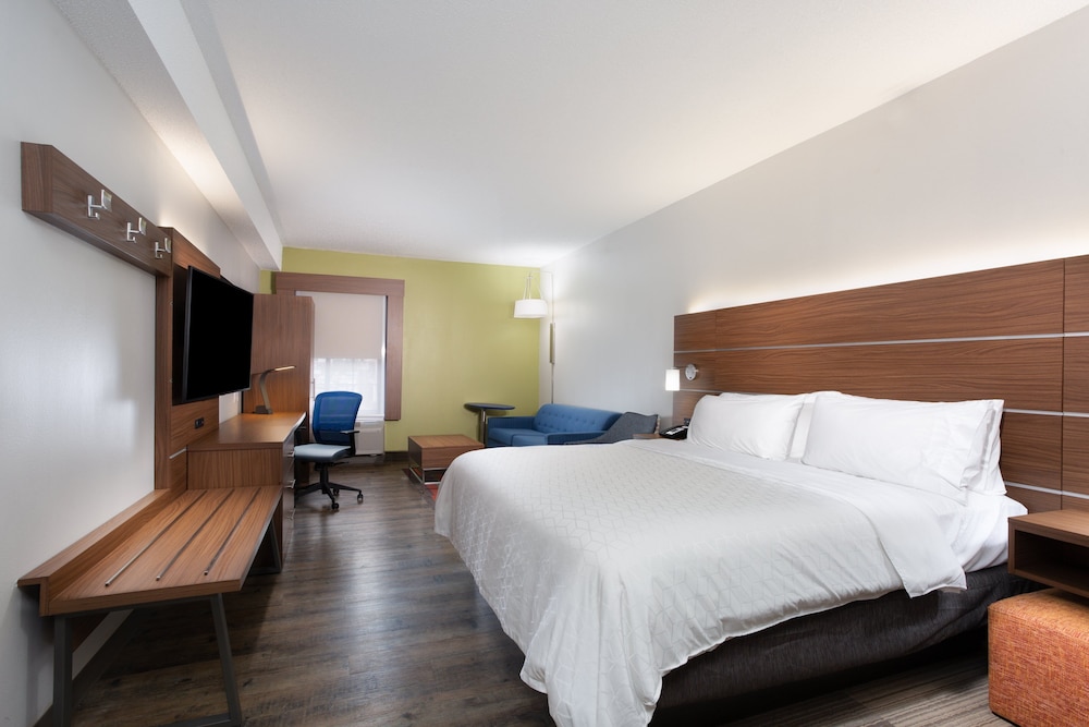 Holiday Inn Express Hotel & Suites Morehead Cty by IHG - photo 19