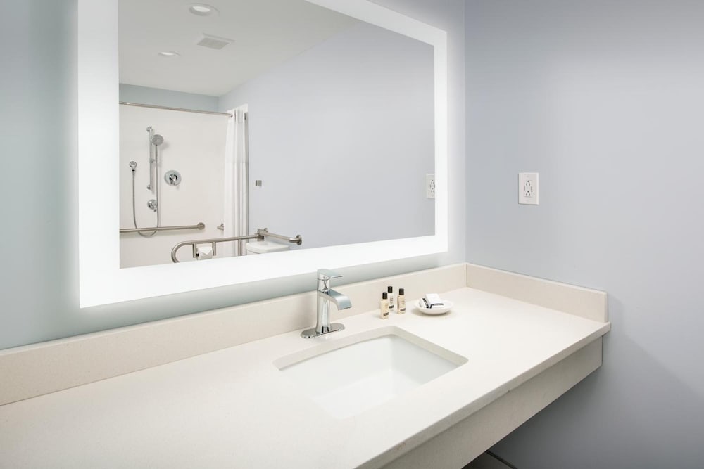 Ivy City Hotel - photo 13