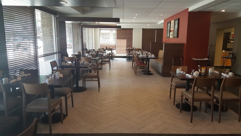 Holiday Inn Columbus Dwtn Capitol Square by IHG - photo 62