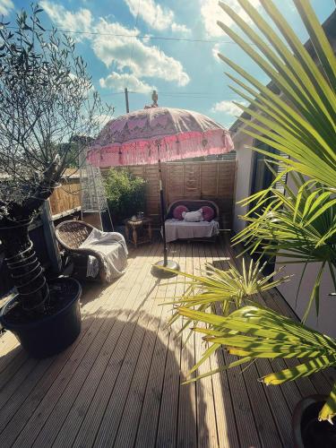 Living Like a Local at Dotties — 4-Star Luxury Hotel in Outwell, United Kingdom
