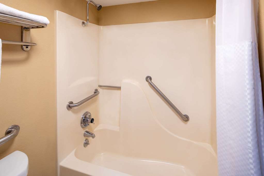 Days Inn by Wyndham Tupelo — hotel in Tupelo