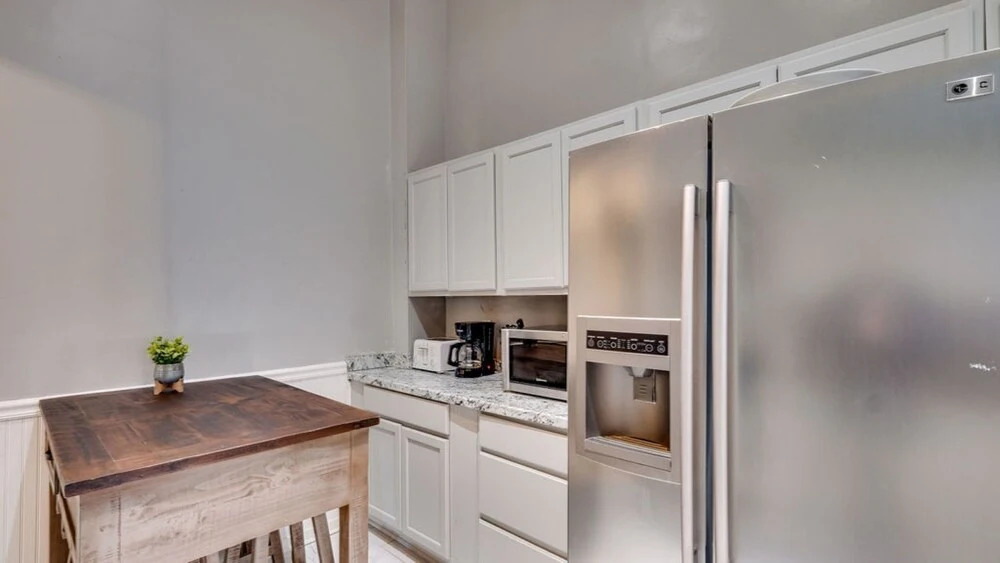 Elegant 2BR on Forsyth Park Savannah - photo 13