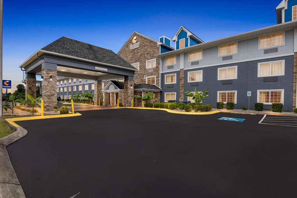 Comfort Inn & Suites Nashville Near Tanger Outlets I 24 Antioch