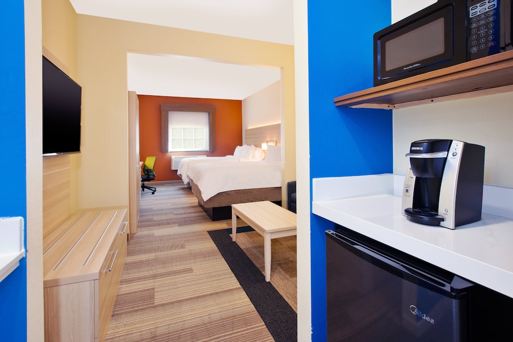 Holiday Inn Express & Suites Absecon Atlantic City by IHG - photo 12
