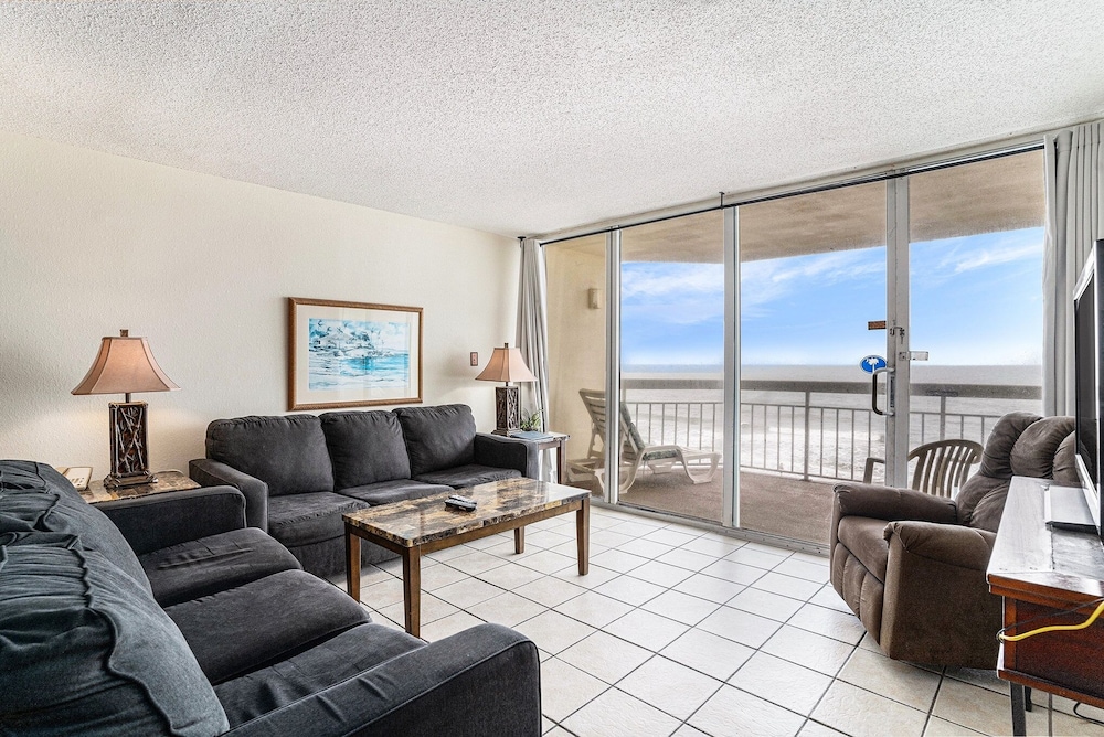 0412 Waters Edge Resort 3 Bedroom Condo by RedAwning - photo 9