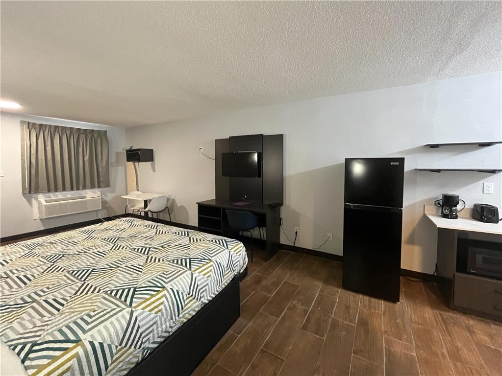 Studio 6 Suites Hurricane Wv - photo 11