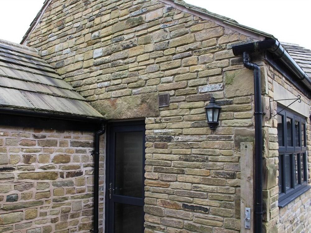 Ladygate Farm Bed And Breakfast — 4-Star Luxury Hotel in High Peak, United Kingdom