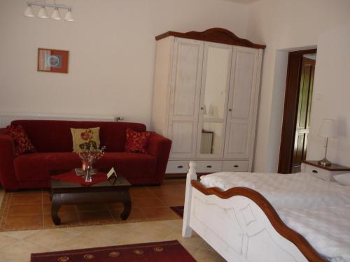 Öreg Malom Hotel — Csepreg — photo 4