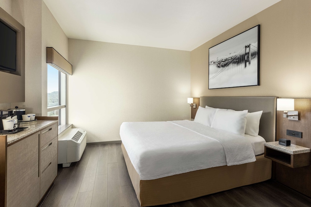 Hampton Inn San Francisco Downtown Convention Center - photo 64