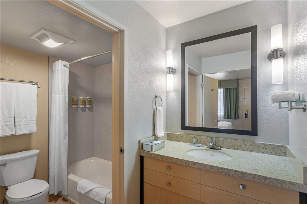 Best Western Petaluma Inn - photo 37