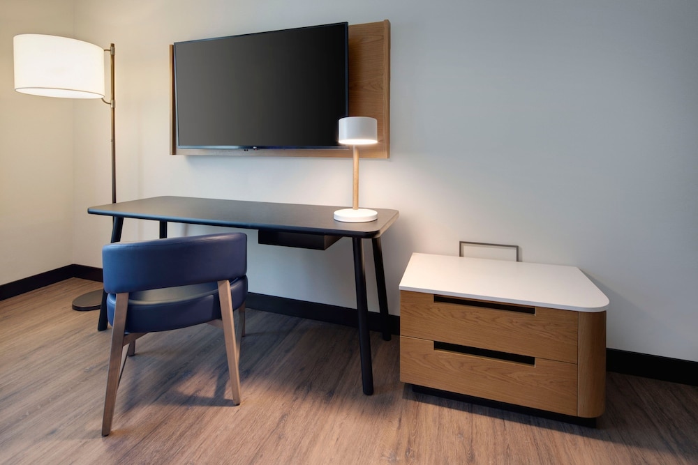 Fairfield Inn & Suites by Marriott Franklin Cool Springs - photo 6