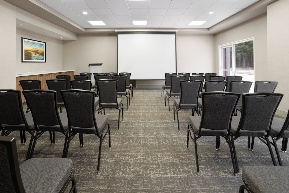 Crowne Plaza Nashville Airport by IHG - photo 67