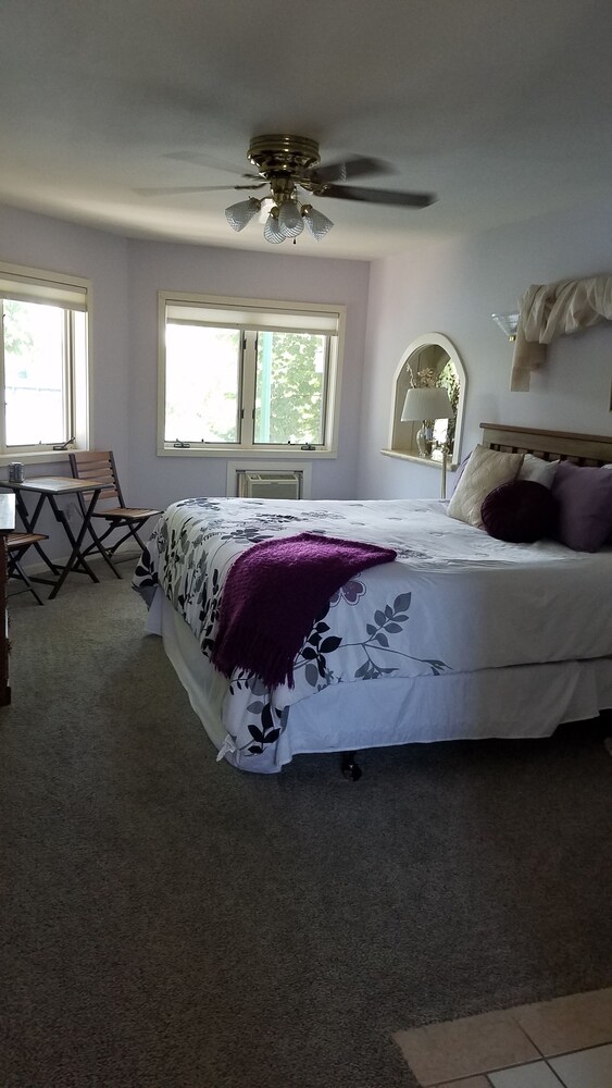 Red Bridge Inn - photo 6