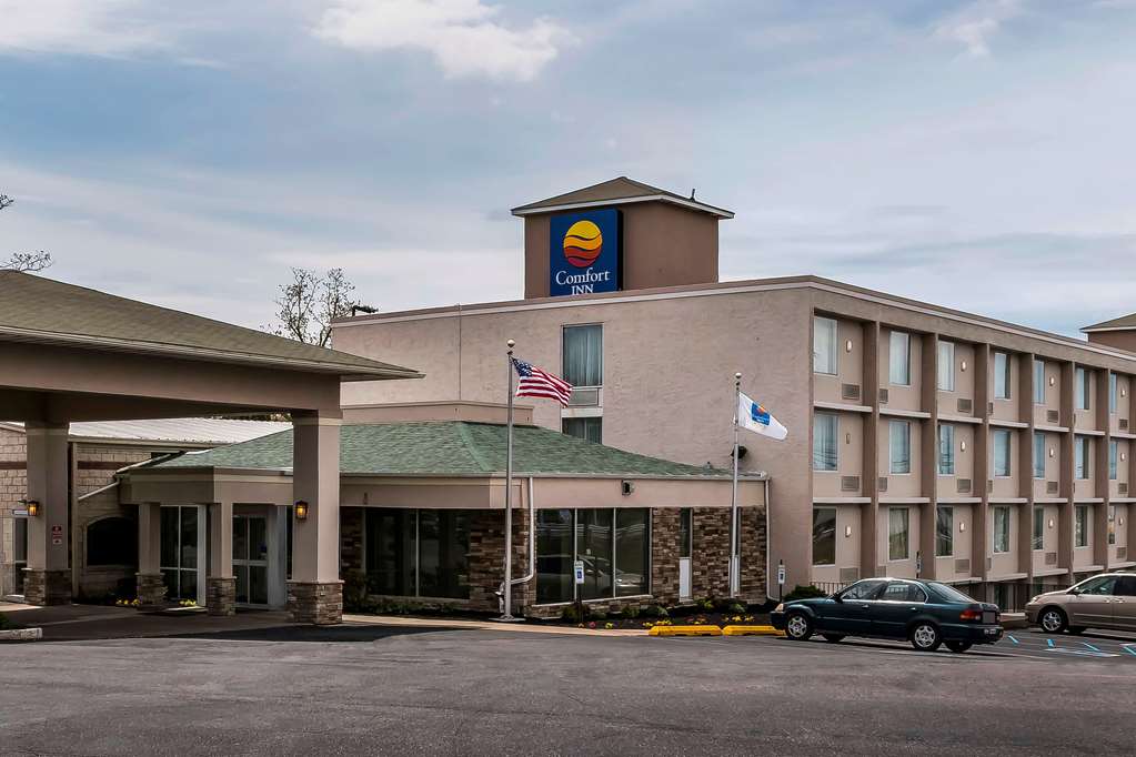 Comfort Inn Pocono Mountains - photo 3