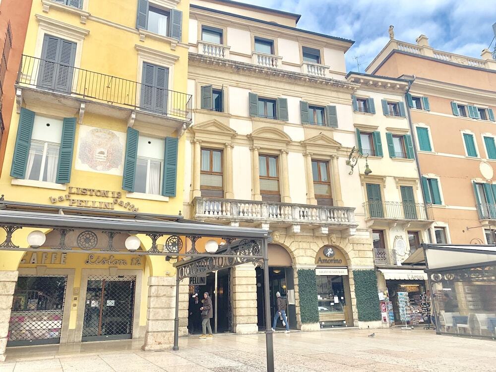 Bed Bra in Verona, Italy