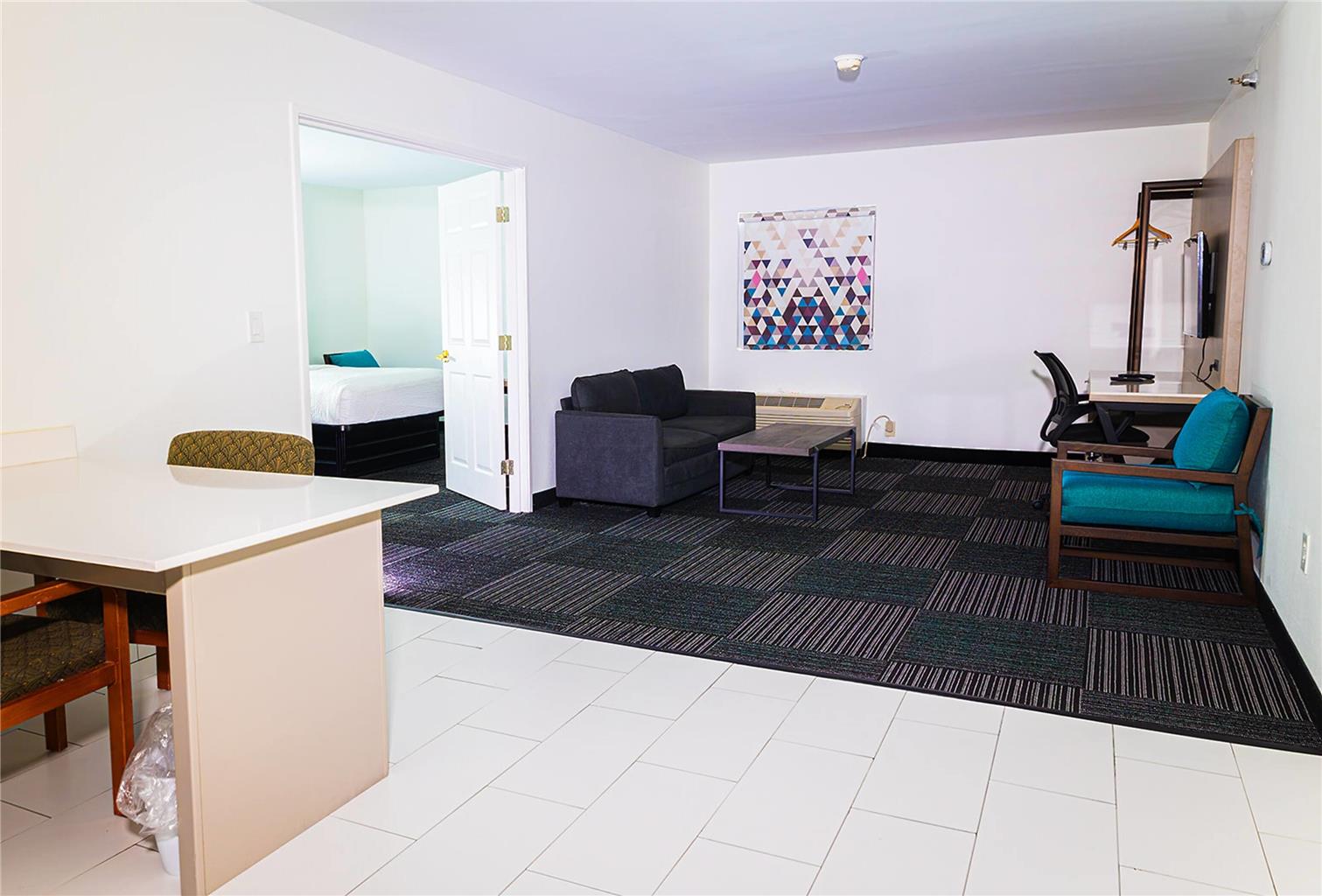 Baymont by Wyndham Port Wentworth - photo 18