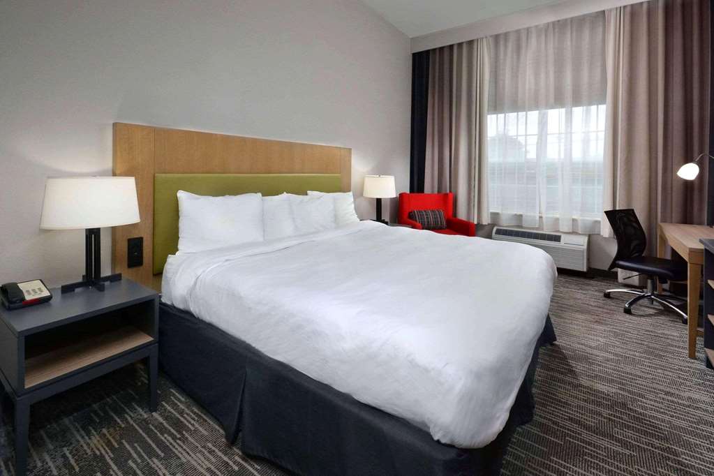Country Inn & Suites by Radisson Asheville West near Biltmore - photo 29