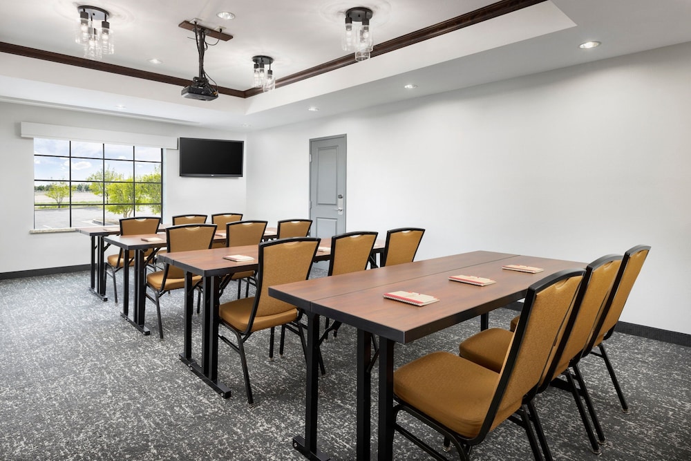 TownePlace Suites Roswell - photo 43