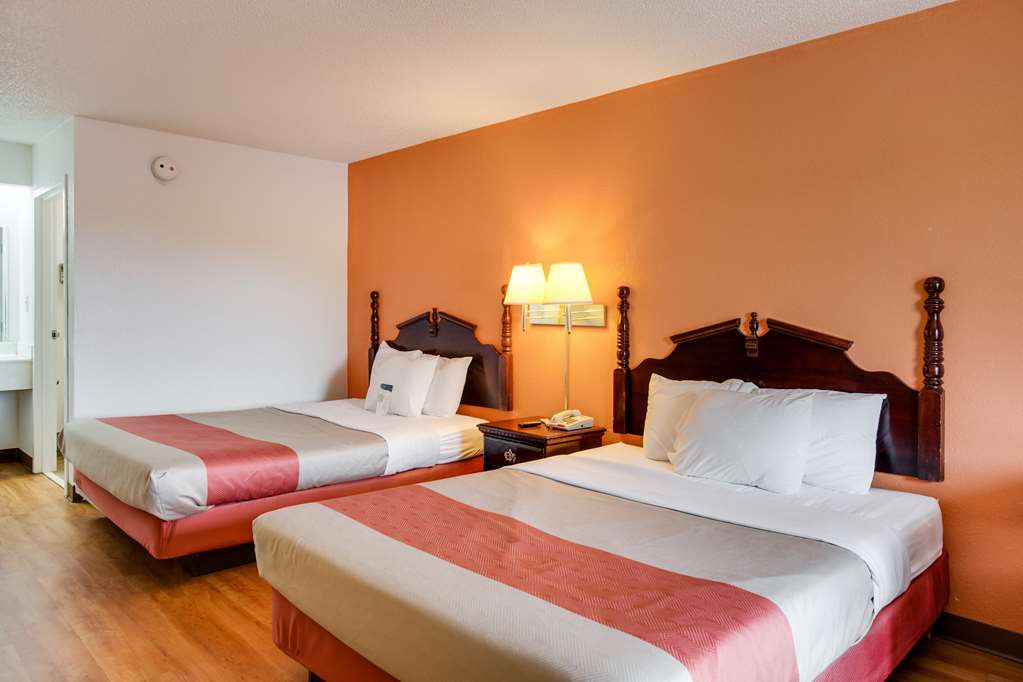 Motel 6 White House TN - photo 18
