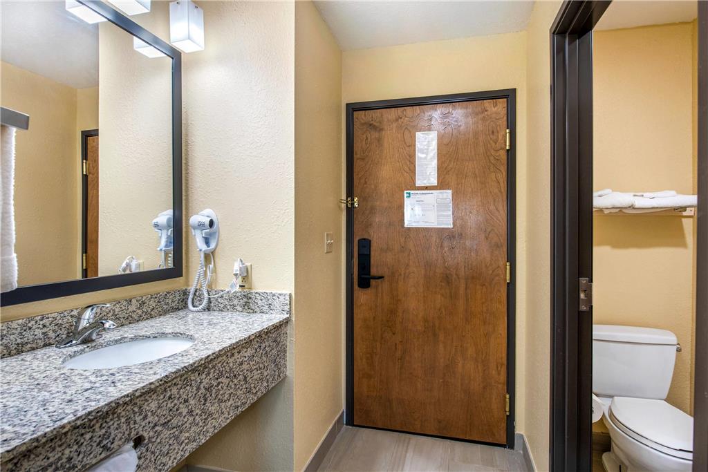 Quality Inn & Suites Brandenburg Fort Knox - photo 25