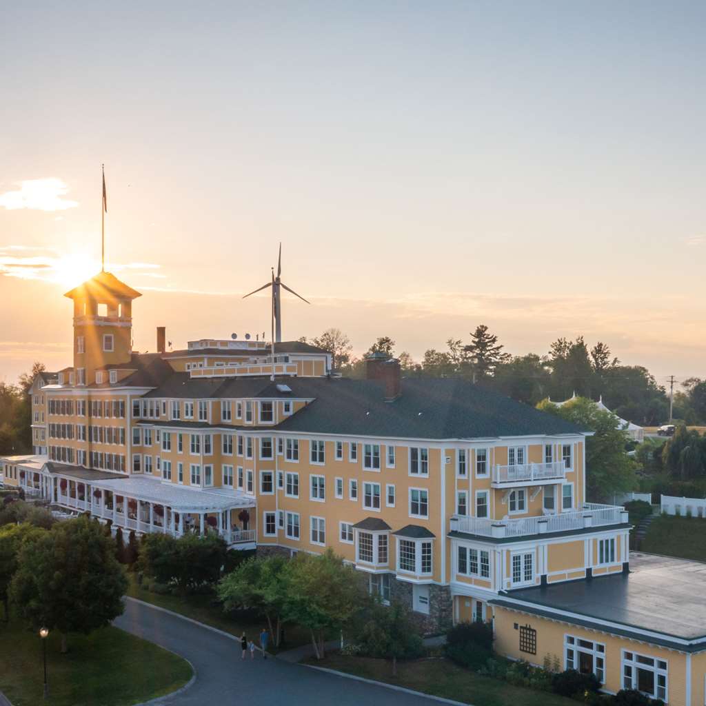 Mountain View Grand Resort & Spa in Whitefield, United States