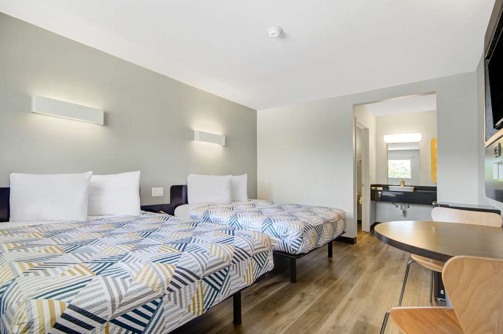 Motel 6 San Jose CA Airport - photo 19