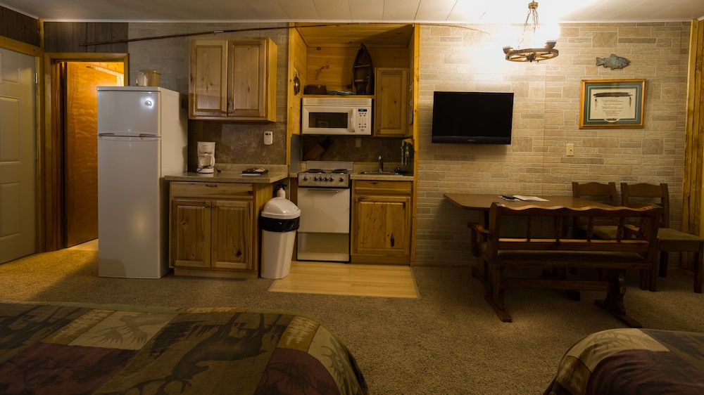 Curriers Lakeview Lodge - photo 57
