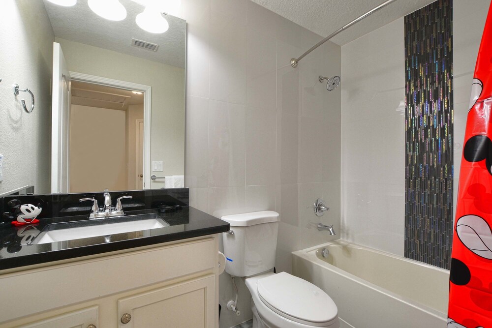 Ohana at Paradise Palms: Resort Townhome W Pool 5 Bedroom Townhouse - photo 49