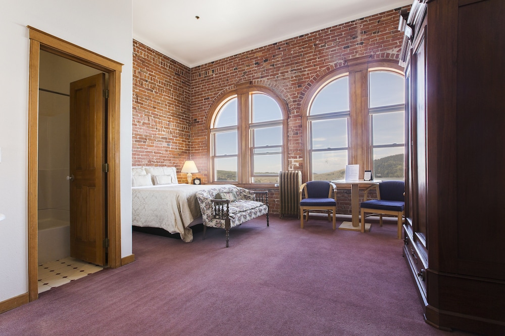 Victor Hotel - photo 15
