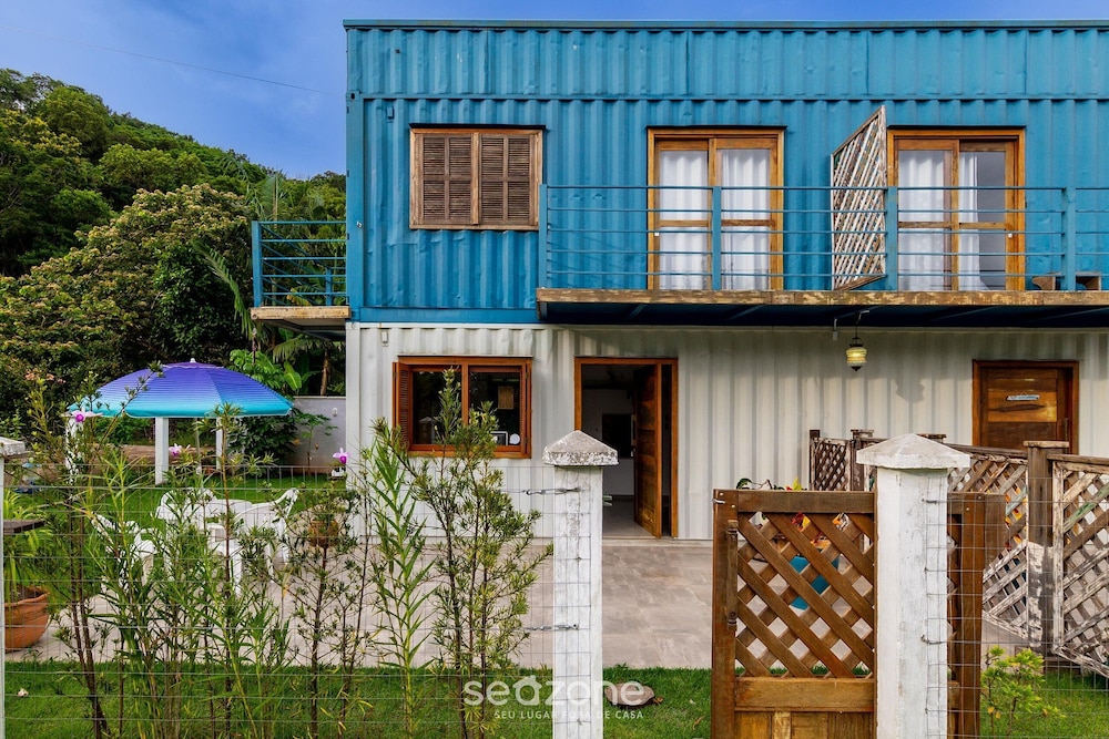 Casa 3Q c churrasq. 800m da praia RJU8301