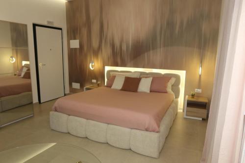 Suites Domus Fysi — 4-Star Luxury Hotel in Palermo, Italy