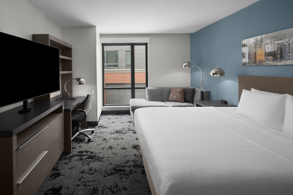 Hyatt House Raleigh Downtown Seaboard Station - photo 7