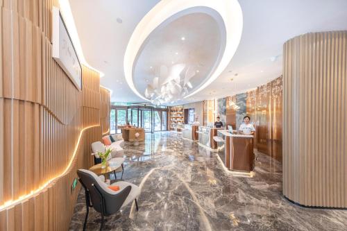 Atour Hotel Qingliangmen Street Gulou District Nanjing — 4-Star Luxury Hotel in Nanjing, People's Republic of China