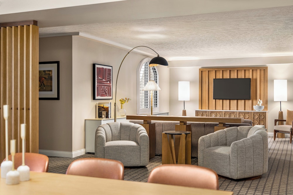 Crowne Plaza Louisville Airport Expo Ctr by IHG - photo 7
