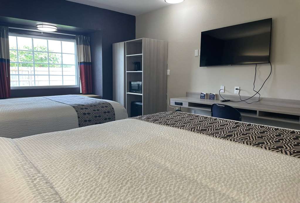 Microtel Inn & Suites by Wyndham Bossier City - photo 20