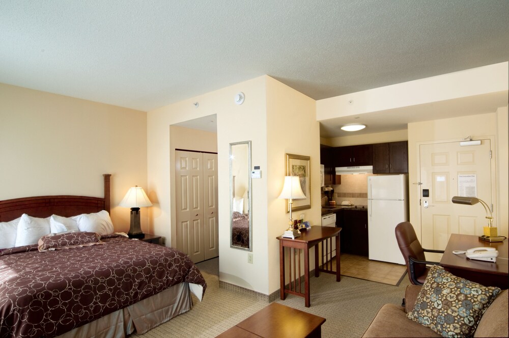 Staybridge Suites Chesapeake by IHG - photo 12