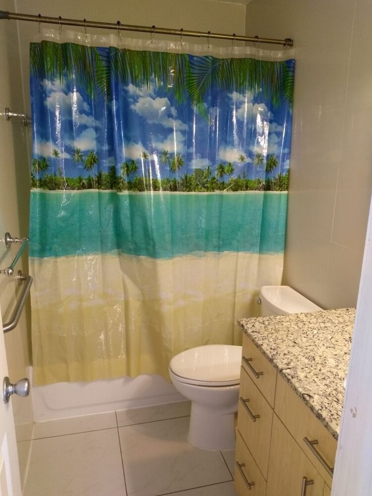 925 Ocean Resort - photo 40