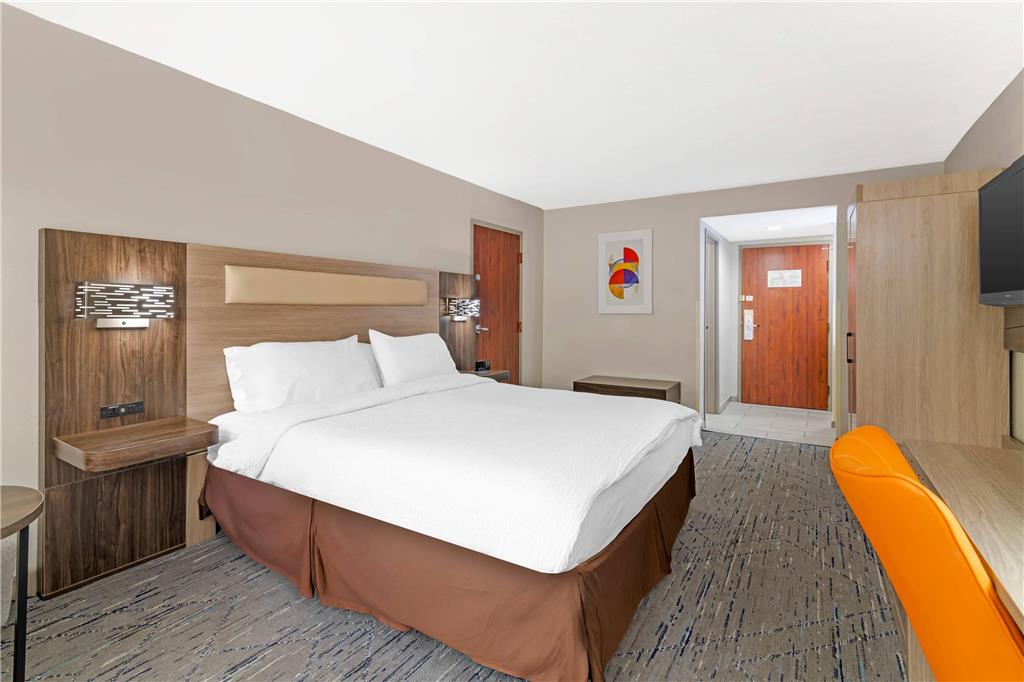 Keene Elm City Hotel an Ascend Collection Hotel - photo 10