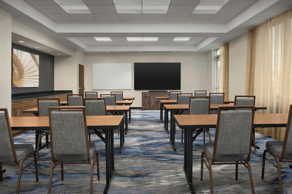 Fairfield Inn & Suites The Dalles - photo 42